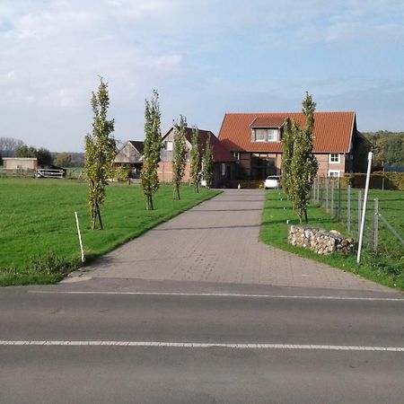 Gemuetliche Ferienwohnung, Laendlich Und Stadtnah, Ruhig Gelegen 雷达-维登布吕克 外观 照片